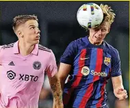  ?? ?? HEAD ACHE
De Jong (right) saga has derailed United