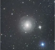  ??  ?? ► Imagen real de la colisión de las dos estrellas de neutrones en la galaxia NGC 4993.