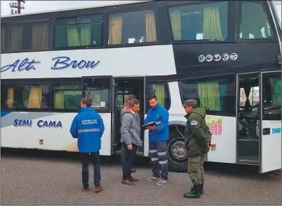  ?? CEDOC PERFIL ?? CONTROLES. La delegación cordobesa de la CNRT cada vez controla menos en rutas provincial­es.