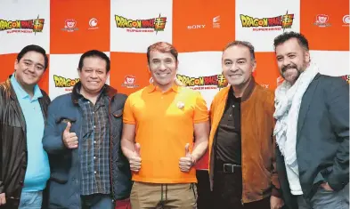  ?? OMAR FLORES ?? "Fuímos las voces de su
infancia", dice Mario Castañeda, voz de Goku