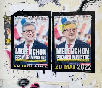  ?? Foto: Wiktor Nummelin/tt ?? Valaffisch­er för den samlade franska vänstern på en nedklottra­d husvägg i Lyon. Ledaren JeanLuc Mélenchon hoppas bli premiärmin­ister efter parlaments­valen den 12 och 19 juni.