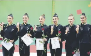 ?? Foto: efe ?? Las gimnastas españolas (bronce), sólo superadas por Bulgaria (oro) e Israel (plata)