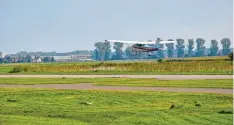  ?? Foto: Wolfgang Widemann, Archivbild ?? Der Flugplatz bei Genderking­en. Dort wird es zeitliche Verlängeru­ngen der Starts und Landungen geben.