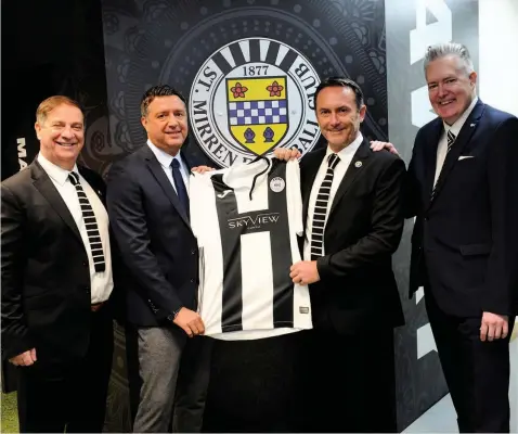  ??  ?? Team effort St Mirren chief executive Tony Fitzpatric­k, Kibble chief executive Jim Gillespie, Saints chairman Gordon Scott and MSP George Adam, SMiSA chairman