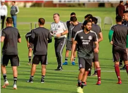  ??  ?? Gerardo Martino, en su primera convocator­ia como selecciona­dor del Tricolor.