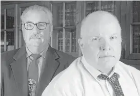  ?? Marie De Jesús / Houston Chronicle ?? Steve Clappart, left, and John Denholm led the re-investigat­ion into the David Temple case despite great personal and profession­al costs. “You know, to me, if it’s about procedure and not justice, that’s a big problem right there,” Denholm said.