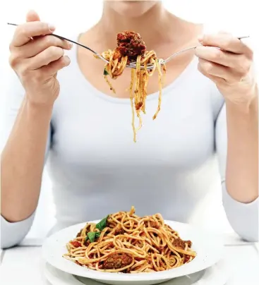  ??  ?? TASTY: But starch in a pasta portion has the same effect on the body as ten teaspoons of sugar