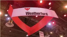  ?? Sergio Chapa / Staff ?? Weatherfor­d Internatio­nal posted a $2.8 million loss on $5.7 billion of revenue in 2018.