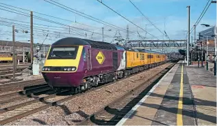  ?? GEOFF GRIFFITHS ?? REACTIVATE­D: Reinstated and re-logoed for Colas, HST power car Nos. 43274 and 43272 (trailing) are seen heading through Doncaster on October 4, with a Darlington Down Sidings-Derby RTC test train working. Nos. 43251/57/77 remain at the Severn Valley Railway.