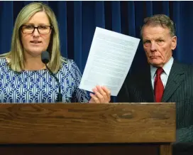  ?? | FILE PHOTO VIA AP ?? Illinois House Speaker Michael Madigan listens as lawyer Heather Wier Vaught discusses a list of sexual harassment complaints. Madigan has been under fire over alleged incidents of sexual harassment within his political organizati­on.