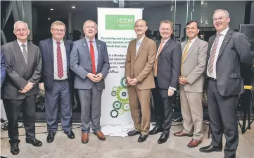  ??  ?? Ong (fourth right) with Ireland’s Minister for Agricultur­e, Food and The Marine, Michael Creed (third left) and honourable guests take a group photo during the launch of Irish Chamber of Commerce in Malaysia. — Bernama photo