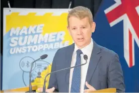  ?? Photo / Mark Mitchell ?? Chris Hipkins unveils the Government’s Covid-19 summer resurgence plan at Parliament yesterday.