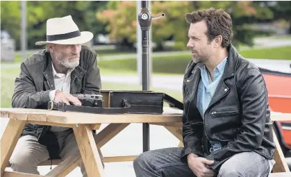  ??  ?? Ed Harris and Jason Sudeikis in a scene from Kodachrome.