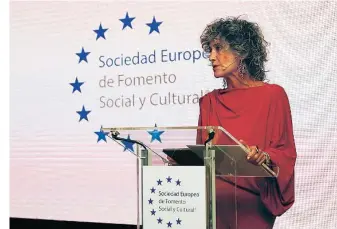  ?? ?? Ana García Lozano ejerció de maestra de ceremonias de la entrega de
premios