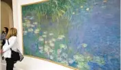  ?? CAMERON HEWITT ?? To see great art like Monet’s “Water Lilies” in the Musée de l’Orangerie in Paris is a joy.