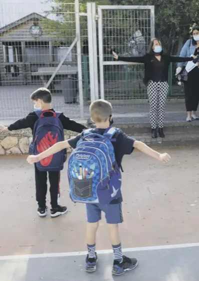  ??  ?? 0 As Israeli children return to school, the timetable and process for the reopening throughout the UK is proving to be a difficult issue for the four nations to agree on