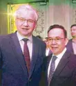  ??  ?? Russian Ambassador Igor Khovaev and Art Lopez.