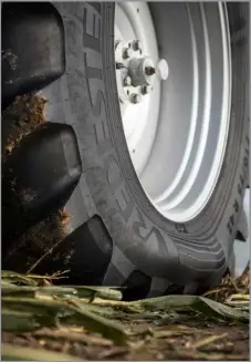  ?? ?? the VF-category Optimall has very supple sidewalls to create a bigger footprint for greater traction and lower ground pressure than ‘standard’ tyres