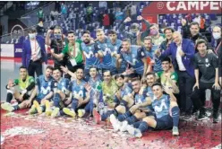  ??  ?? EL Inter Movistar celebra la Supercopa en el WiZink de Madrid.