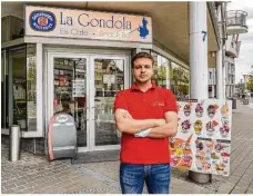  ??  ?? Astrit Fetahi ist der neue Betreiber des La Gondola am Rathauspla­tz.