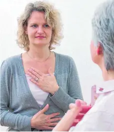  ?? FOTO: DPA ?? Mit Übungen können Patienten ihre Atmung bewusster wahrnehmen.