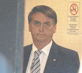  ??  ?? Explicacio­nes. Bolsonaro debió hablar sobre sus cuentas bancarias.