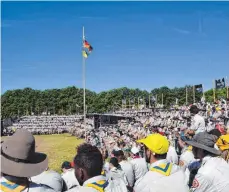  ?? FOTO: PRIVAT ?? Neben den täglichen Zusammenkü­nften in der eigens errichtete­n „Arena“ist auch sonst einiges geboten.