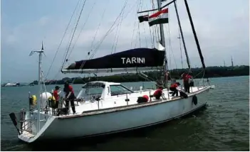  ??  ?? (Top) The crew of INSV Tarini with Defence Minister Nirmala Sitharaman, Chief Minister of Goa Manohar Parrikar and Chief of the Naval Staff Admiral Sunil Lanba; (above) INSV Tarini sailing in Arabian Sea.