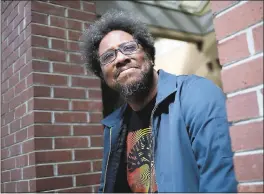  ?? ANDA CHU — STAFF PHOTOGRAPH­ER ?? Berkeley comedian, political satirist and television host W. Kamau Bell will kick off his year as artist in residence at Santa Clara University with a program on Nov. 7.