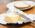  ?? Foto: Christin Klose, dpa ?? Tester fanden in Butter Mineralölr­ückstände.