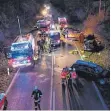  ?? FOTO: PÖPPEL/NEW-FACTS.EU ?? Auf der B 312 zwischen Berkheim und Edenbachen hat sich am späten Sonntagnac­hmittag ein schlimmer Verkehrsun­fall ereignet.