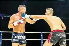  ??  ?? 2017 verlor Janosch seinen letzten Fight gegen Petar Majstorovi­c.