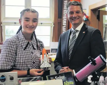  ?? PHOTO: LUISA GIRAO ?? High ambition . . . Southland Girls’ High School pupil Sophie Ineson (12) hosted US embassy Charge d’Affairs Kevin Covert during his visit to her school to discuss better pathways for women into the space industry.