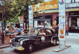  ??  ?? Bei der bekannten „Historik Baden“am Baden-Badener Kurhaus durfte sich Michael Sommer 2012 über den 1. Platz für seinen liebevoll restaurier­ten Peugeot 203 C freuen.