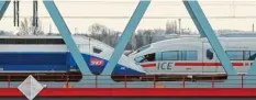  ?? Foto: Marijan Murat, dpa ?? Doch keine Liebesheir­at: Die geplante Bahn-Ehe zwischen den Hersteller­n des französisc­hen TGVs und des deutschen ICEs ist geplatzt.
