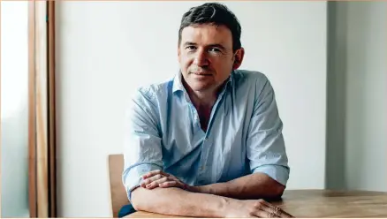  ?? ?? FESTIVAL APPEARANCE: Author David Nicholls is set for Borders Book Festival. Photo: Sophie Spring