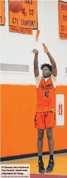  ?? VICTOR HILITSKI/FOR THE SUN-TIMES ?? DJ Steward, who transferre­d from Fenwick, should make a big impact for Young.