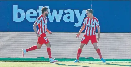  ?? FOTO: EFE ?? Marcos Llorente fue clave en la acción que originó el tanto que dio la victoria al Atlético de Madrid frente al Levante