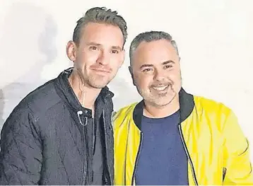  ?? FOTO: EL UNIVERSAL ?? &gt; El cantante y productor español Juan Magán habla en conferenci­a de prensa sobre sus ganas de trabajar con artistas como Antonio Banderas.