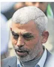  ?? FOTO: TALATENE/DPA ?? Der Anführer der militant-islamistis­chen Hamas im Gazastreif­en, Jihia al-Sinwar, soll Medienberi­chten zufolge skeptisch gegenüber den Verhandlun­gen sein.