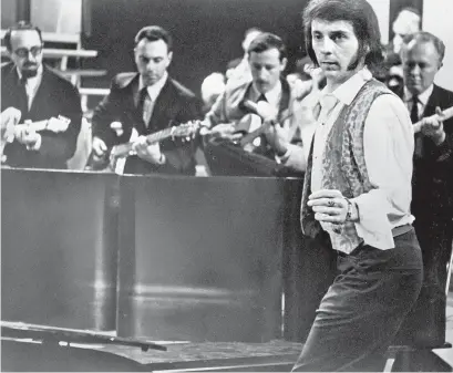  ?? Foto: Imago ?? Phil Spector 1966 – der Musikprodu­zent starb mit 81 Jahren im Gefängnis, wo er seit 2009 wegen Mordes inhaftiert war.