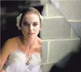  ?? PROVIDED BY NIKO TAVERNISE/FOX SEARCHLIGH­T ?? Natalie Portman stars as an obsessed ballerina in “Black Swan.”