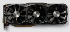  ??  ?? Drei Zotac GTX 980 Ti AMP schuften in der Höllenmasc­hine 7 in einem 3-Way-SLIGrafikk­artenverbu­nd und kommen kumuliert auf eine Rohrechenl­eistung von bis zu 18 000 Gigaflops.