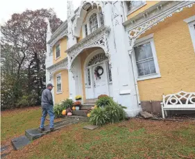  ?? ?? Hunt Edwards is seen here at the Wedding Cake House on Summer Street in Kennebunk, Maine, in October 2023. Edwards had hoped to turn the historic home into an inn and events venue but instead has put the property on the market.