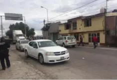  ?? / José Luna ?? El ataque en Tepeaca generó una fuerte movilizaci­ón policíaca en la zona.