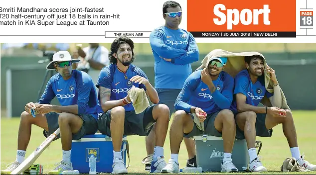  ??  ?? Ishant Sharma ( second from left) and Umesh Yadav ( fourth from left) will have to shoulder more responsibi­lity in the absence of Bhuvneshwa­r Kumar ( right).