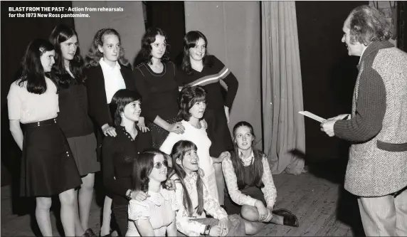  ??  ?? BLAST FROM THE PAST - Action from rehearsals for the 1973 New Ross pantomime.