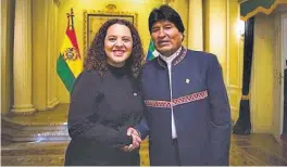  ??  ?? Grave. La embajadora de El Salvador en Bolivia, Maddelin Vanessa Brizuela Arévalo, falleció tras permanecer dos días en la unidad de terapia intensiva.