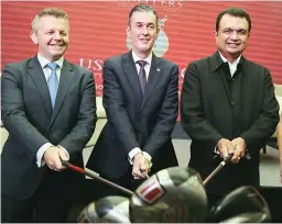  ?? (Bob Dungo Jr.) ?? Resorts World chief operating officer Stephen Reily, center, joins Asian Tour chief executive officer Mike Kerr, left, and Manila Southwoods chairman Bob Sobprena in yesterday’s launching of the $1 million (P46 million) Resorts World Manila Masters to...