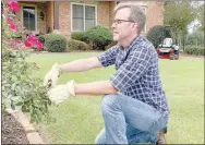  ?? COURTESY PHOTO ?? Select the best tool when pruning shrubs, trees and other plants in your yard.